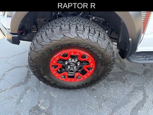 Used 2025 Ford F150 Raptor w/ Equipment Group 803A Raptor R AWD/4WD image 18
