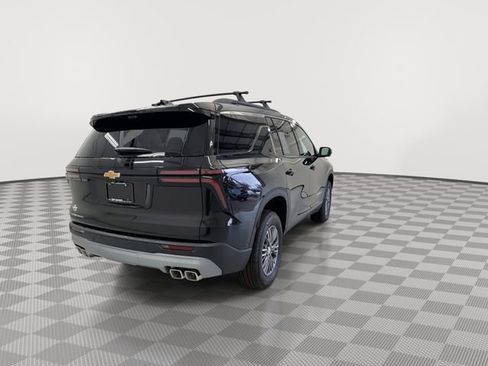 Certified 2026 Chevrolet Traverse LT w/ Enhanced Driving Package FWD image 11
