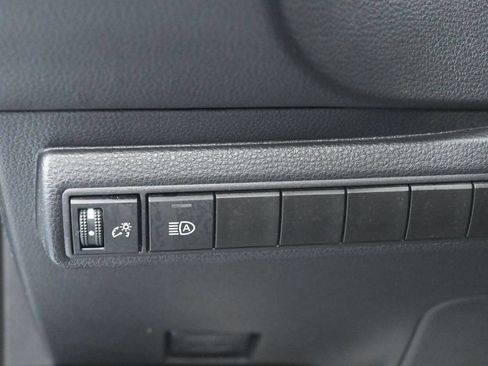 Used 2024 Toyota Corolla LE FWD image 15