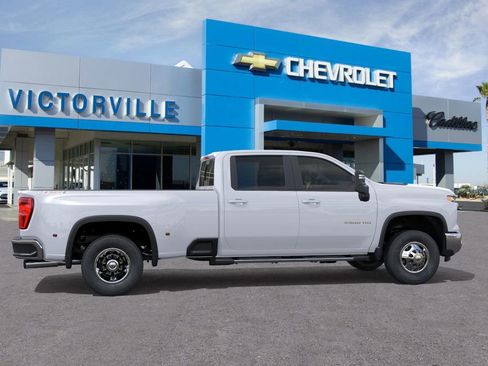 New 2026 Chevrolet Silverado 3500 LT image 5