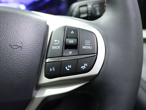 New 2026 Ford Explorer Active image 22