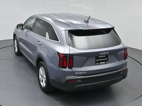 Certified 2023 Kia Sorento LX FWD image 45