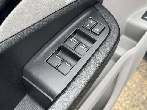 Used 2020 Honda Pilot Touring image 16