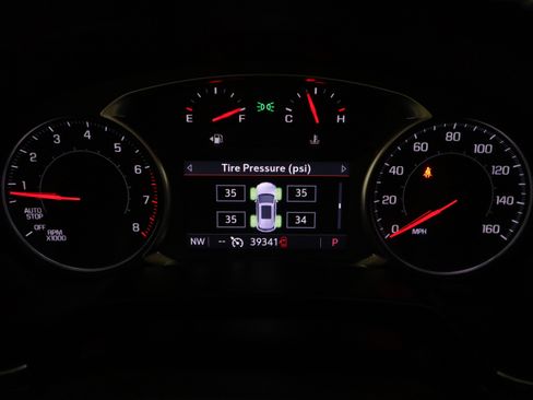 Used 2023 Chevrolet Blazer LT image 18