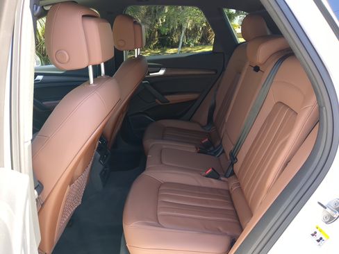 Used 2023 Audi Q5 2.0T Premium Plus w/ Premium Plus Package image 16