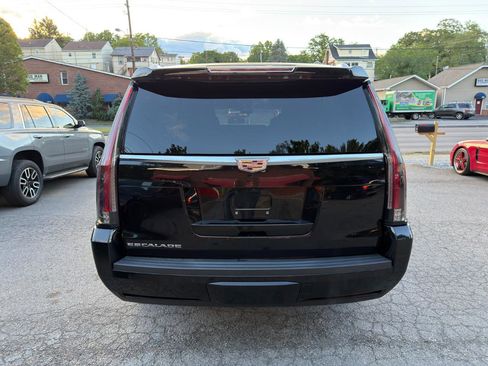 Used 2020 Cadillac Escalade ESV Premium Luxury AWD/4WD image 6