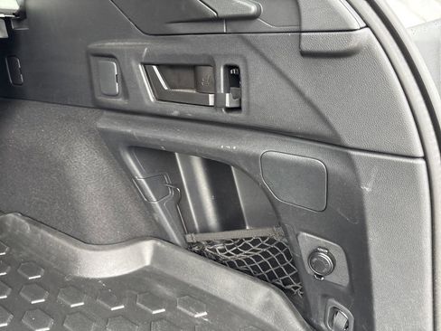 Certified 2023 Subaru Outback Limited image 30