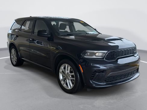 Used 2024 Dodge Durango R/T w/ Trailer Tow Group IV image 3