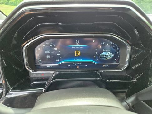 Used 2023 Chevrolet Silverado 1500 LT w/ Safety Package AWD/4WD image 38