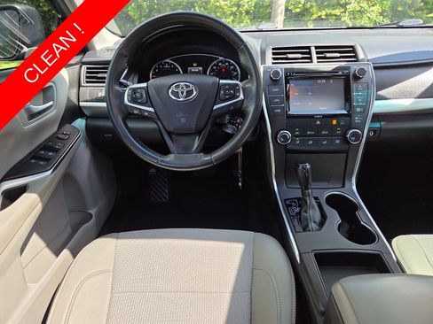 Certified 2017 Toyota Camry SE w/ Moonroof Package FWD image 7