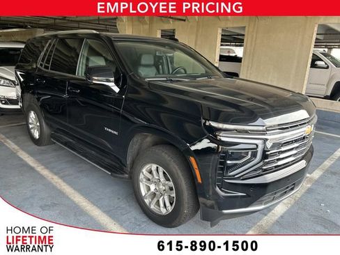 Used 2025 Chevrolet Tahoe LT AWD/4WD image 1