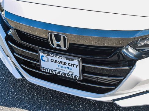 Used 2022 Honda Accord Sport image 6