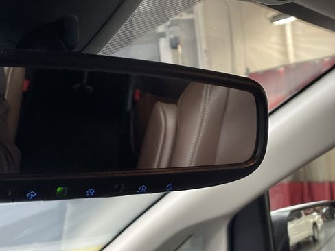 Used 2020 Toyota Sienna Limited Premium image 27