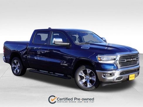 Used 2023 RAM 1500 Laramie AWD/4WD image 1