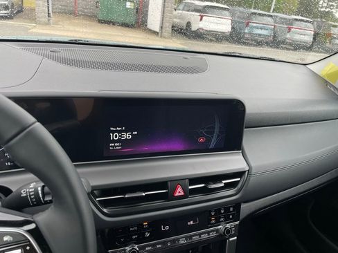 New 2026 Kia Seltos EX FWD image 16