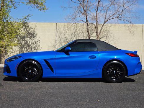 Used 2020 BMW Z4 sDrive30i w/ M Sport Package image 9