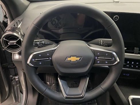 New 2026 Chevrolet Equinox LT image 15