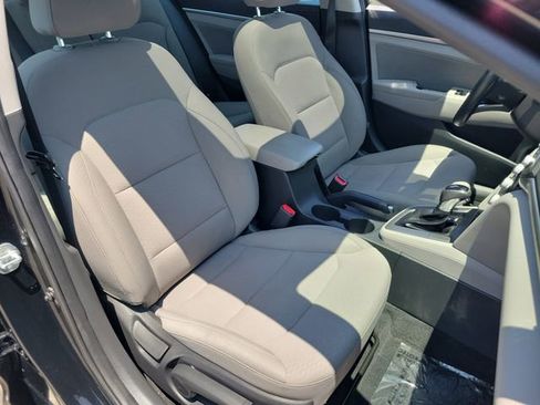 Used 2020 Hyundai Elantra Value Edition FWD image 22