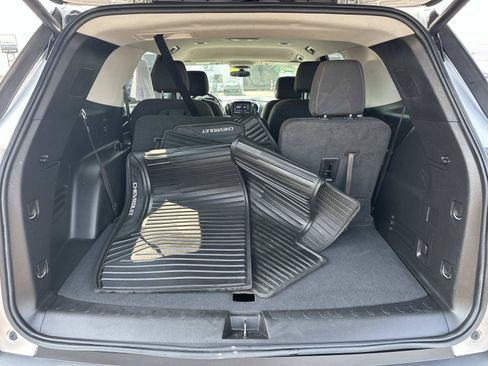 Certified 2020 Chevrolet Traverse LT FWD image 9
