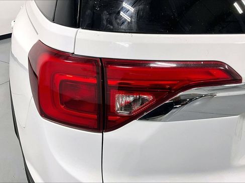 Used 2018 GMC Acadia SLT FWD image 31