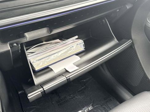 Used 2024 Hyundai Santa Fe Calligraphy image 37