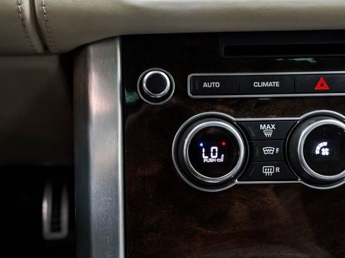 Used 2017 Land Rover Range Rover LWB SV Autobiography AWD/4WD image 30