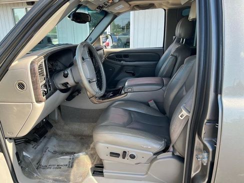 Used 2006 GMC Yukon XL Denali AWD/4WD image 14