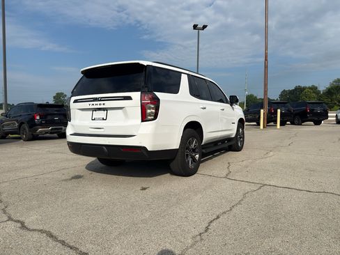 Used 2023 Chevrolet Tahoe Z71 w/ Luxury Package AWD/4WD image 5