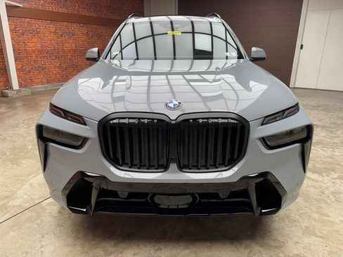New 2026 BMW X7 xDrive40i w/ Executive Package image 8