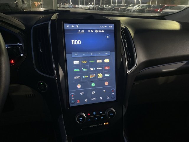 Used 2024 Ford Edge Titanium AWD/4WD image 13