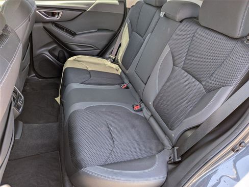 Used 2020 Subaru Forester Premium AWD/4WD image 30