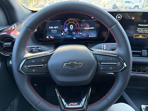 New 2026 Chevrolet Equinox RS image 24