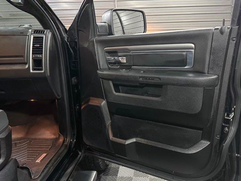 Used 2022 RAM 1500 Classic Warlock image 33