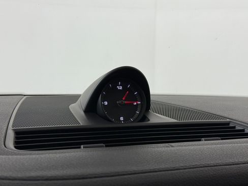 Used 2019 Porsche Panamera image 19