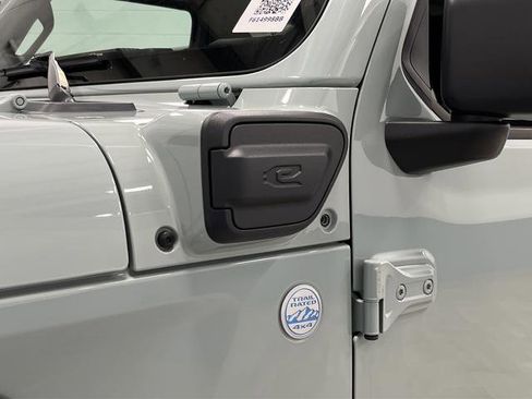 Used 2024 Jeep Wrangler Sahara 4xe image 35