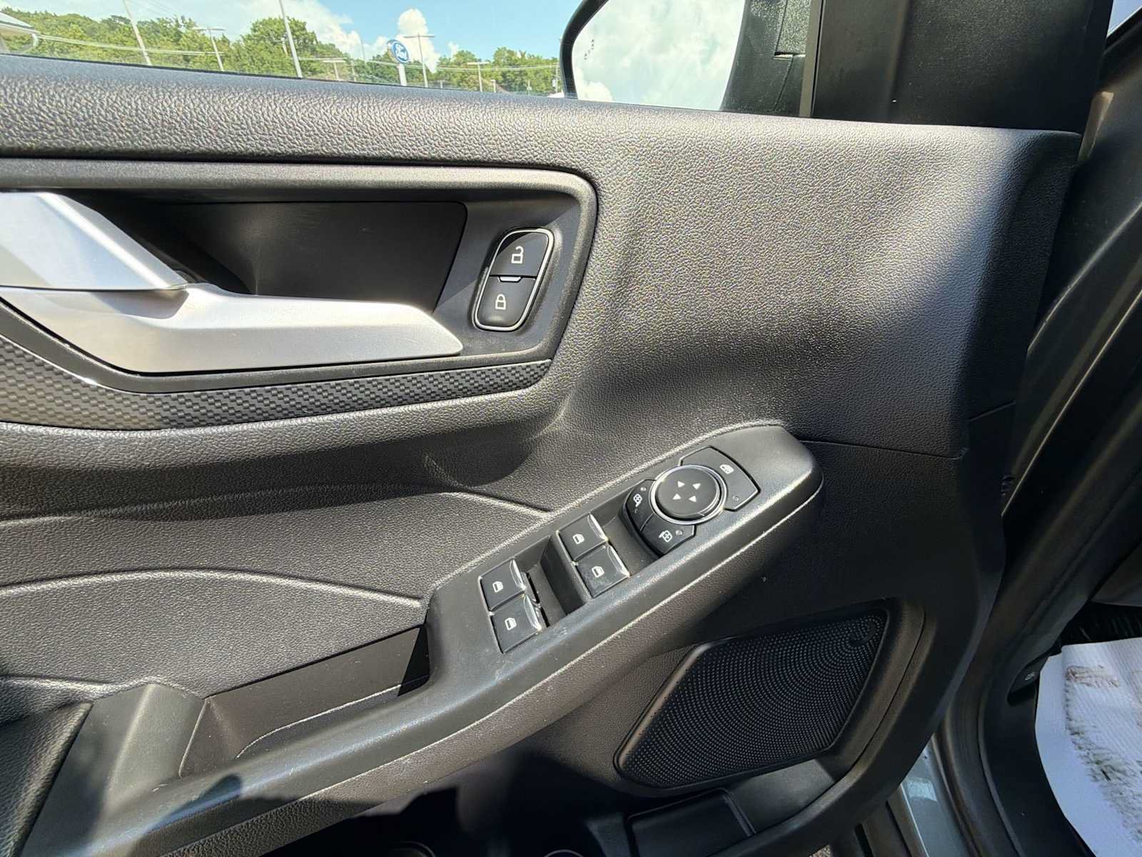 Used 2024 Ford Escape ST-Line w/ Tech Pack #1 AWD/4WD image 15