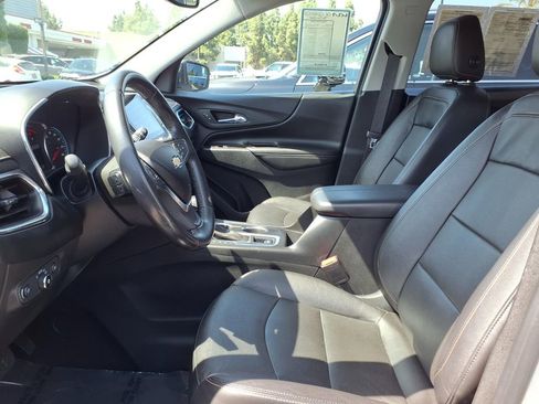 Used 2020 Chevrolet Equinox Premier FWD image 9