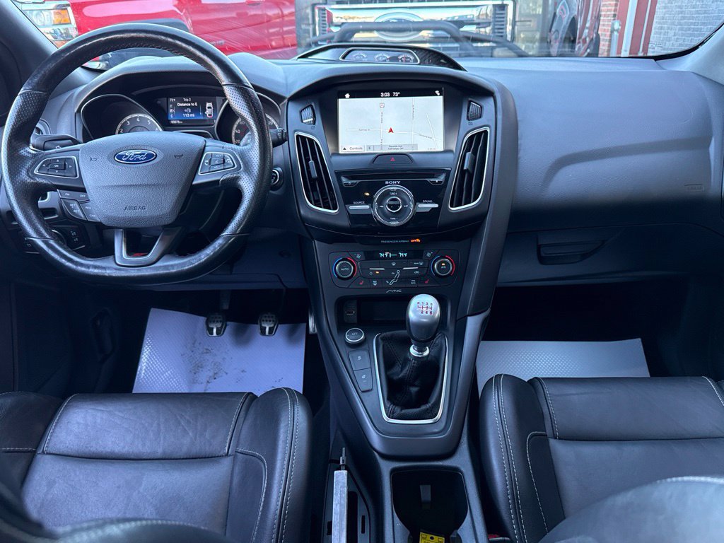 Used 2017 Ford Focus ST w/ Equipment Group 402A FWD image 42
