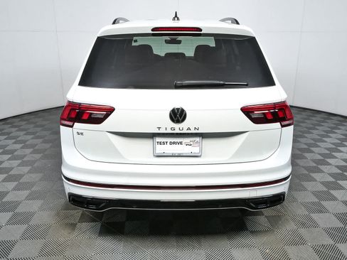 Certified 2023 Volkswagen Tiguan SE R-Line FWD image 32