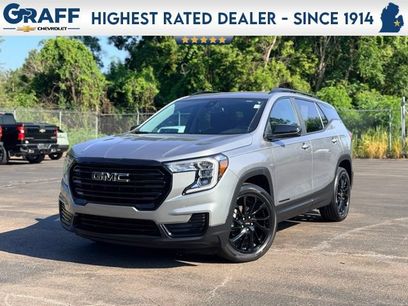 Used 2023 GMC Terrain SLE w/ Driver Convenience Package