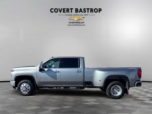Certified 2025 Chevrolet Silverado 3500 LTZ w/ LTZ Convenience Package image 4