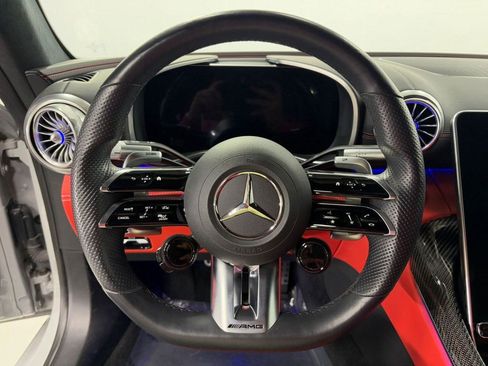 Used 2022 Mercedes-Benz SL 63 AMG 4MATIC image 13