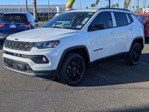 New 2026 Jeep Compass Latitude image 5
