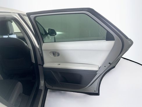 Used 2024 Hyundai Ioniq 5 SEL RWD image 32