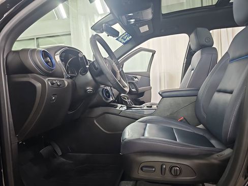 Certified 2023 Chevrolet Blazer RS w/ Driver Confidence II Package image 19