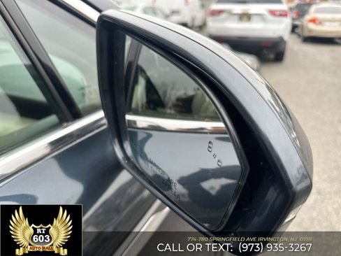 Used 2021 Lincoln Nautilus Reserve image 33