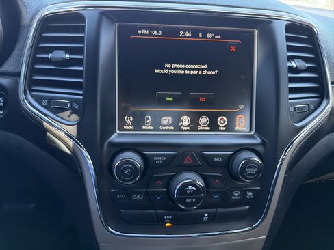 Used 2014 Jeep Grand Cherokee Altitude image 24