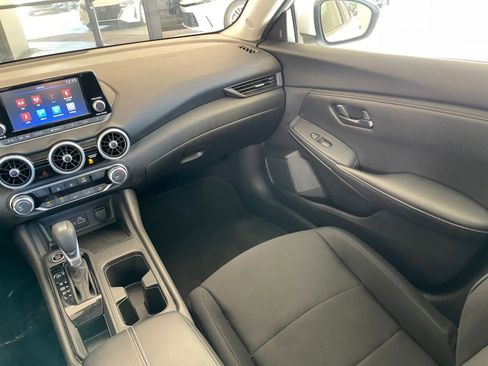 Used 2025 Nissan Sentra S image 33