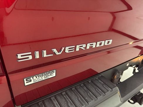 Used 2020 Chevrolet Silverado 1500 Custom Trail Boss w/ Custom Convenience Package AWD/4WD image 11