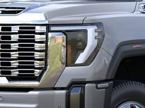 New 2026 GMC Sierra 3500 Denali AWD/4WD image 10